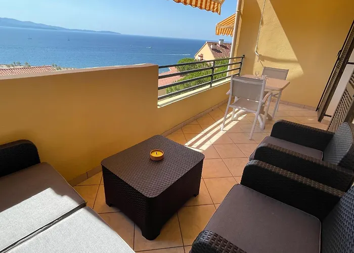 Le Petit Paradis Avec Vue Appartement Ajaccio (Corsica)
