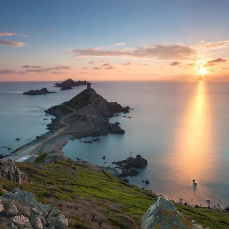 Le Petit Paradis Avec Vue Mer-route Des Iles Sanguinaires *