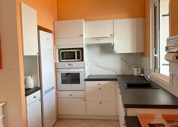 Le Petit Paradis Avec Vue * Ajaccio (Corsica)